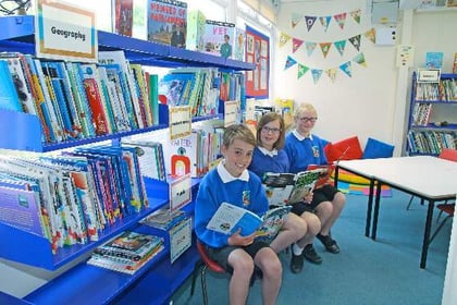 Lifton Primary School gets new library following renovation works
