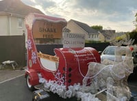 Round Table sleigh collects for foodbank