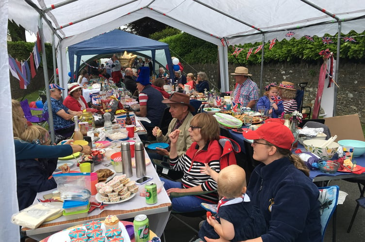 Crapstone Jubilee Street Party 