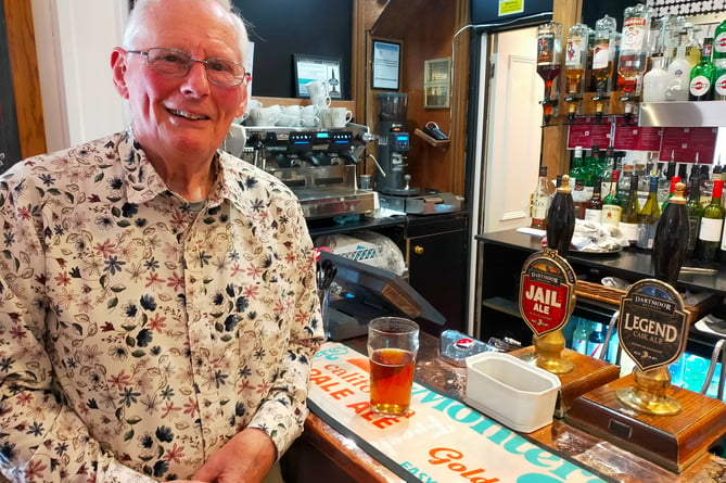 pub book author Alex Mettler at the Bedford Hotel in Tavistock