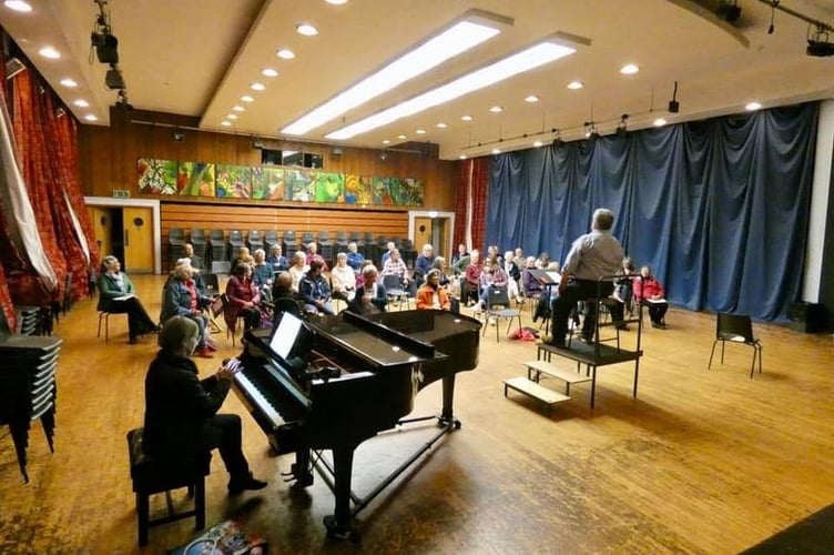 Mount Kelly Choral Society Rehearsal.