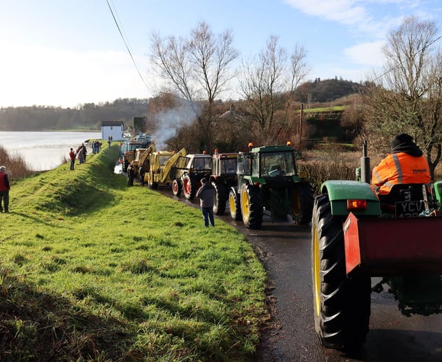 Local club tractor run