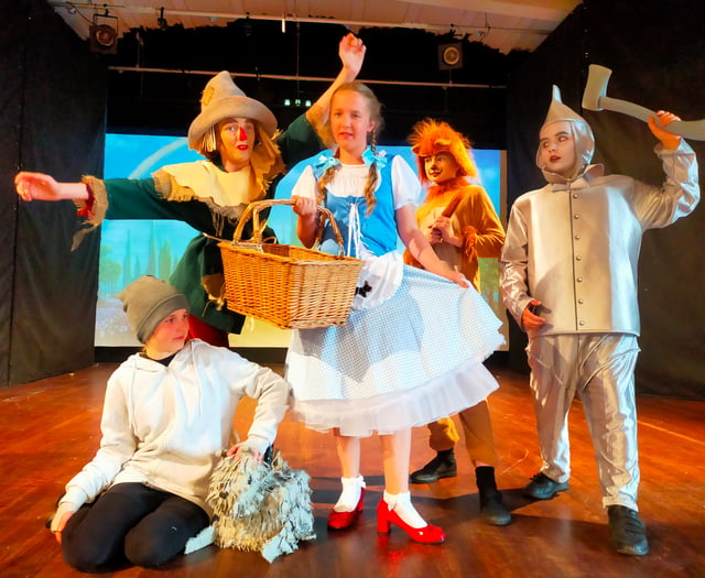 Tavistock College stages the magic of the Wizard of Oz 