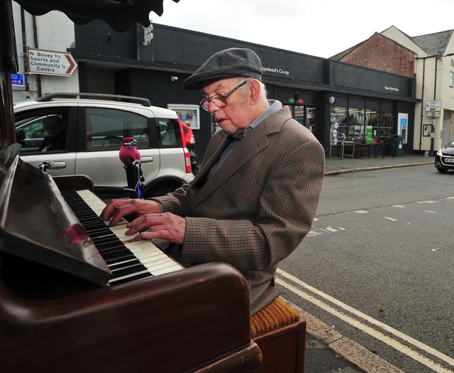 Alfresco tunes in moorland town