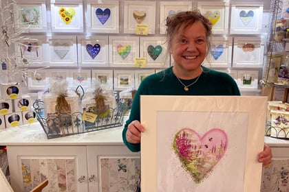 Tavistock artist celebrates Valentine's Day