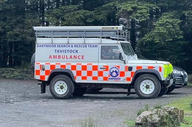 Dartmoor Search and Rescue Team Tavistock helped rescue two walkers on the moor yesterday (Monday).