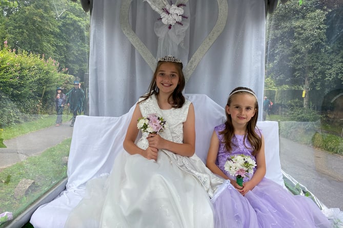 Bere Alston Carnival Queen Ruby, 10, and princess Amber, 7, add regality to Tavistock Carnival.