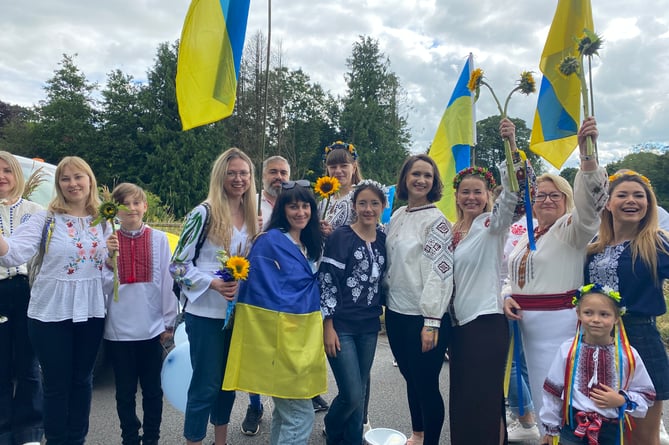 The Ukrainian community say thank you to the town for helping them feel part of the community. 