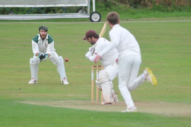 Devon Cricket League D Division West.  Ipplepen 2nd XI versus Hatherleigh 2nd XI, Hatherleigh  'keeper Paul Penberthy and Pen's skipper Adam Peters