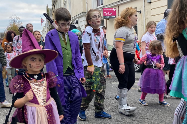 Tavistock Halloween Parade brought out all the young zombies and witches onto the street