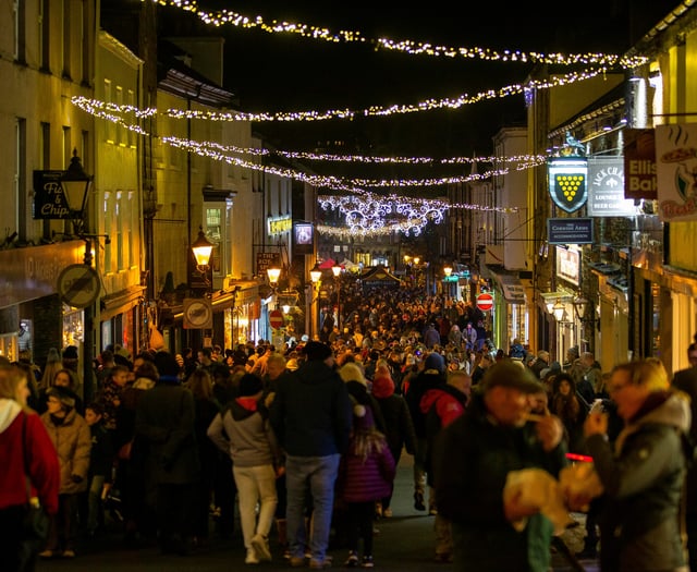 Tavistock 'shop local' campaign for Christmas